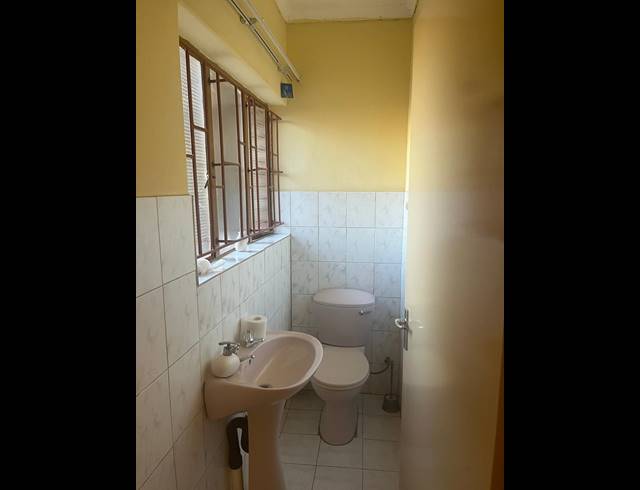 3 BEDROOM HOUSE FOR SALE IN FLORA PARK